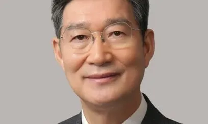 오광수, 이번엔 차명대출 알선…검사 시절 부적절 행태 또 드러나