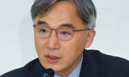 <font color="#FF4000">[속보]</font> ‘박원순 피해자 신상 특정’ 정철승 변호사 1심 징역 1년