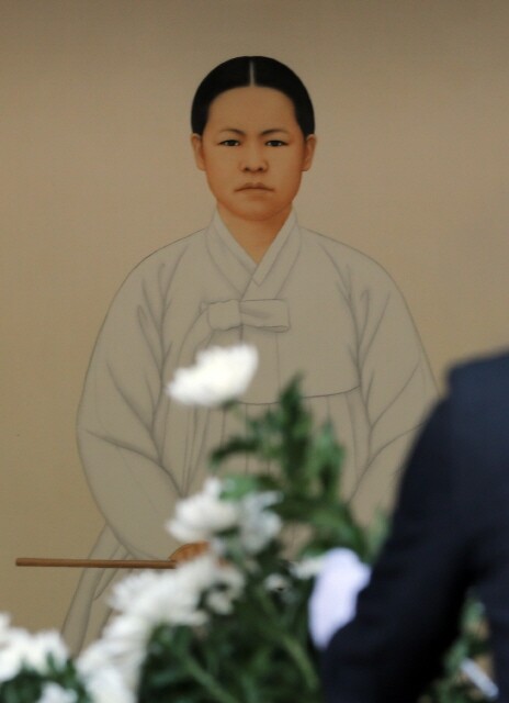 A portrait of Yu Gwan-sun at Yu Memorial Hall in Cheonan