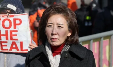 윤석열, 계엄 날 밤 나경원과 통화…사흘 뒤 유튜버 고성국과도