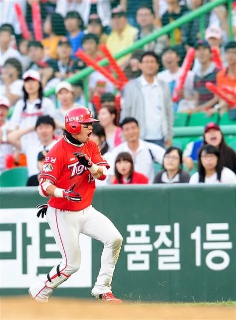 Baseball’s booming popularity continues climb in S.Korea