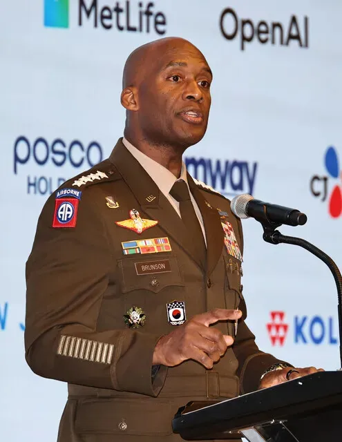 US Gen. Xavier Brunson speaks at a Freedom 250 luncheon hosted by the American Chamber of Commerce in Korea at Mondrian Seoul Itaewon on Oct. 21, 2026. (Yonhap)