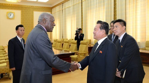 Cuban Council of State vice president Salvador Valdes Mesa meets (North) Korean Workers‘ Party Central Committee vice chairman Choe Ryong-hae