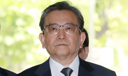 ‘성접대’ 김학의 결국 면죄부…검찰의 ‘봐주기’가 시작이었다