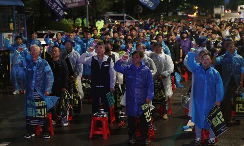 ‘밤샘집회 전면 금지’ 밝힌 정부…사실상 ‘허가제’ 역주행