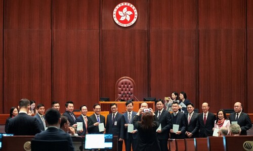 강력한 ‘홍콩판 국가보안법’ 통과…21년 전 ‘악몽’ 현실로