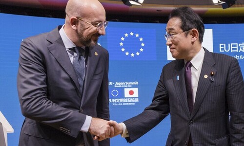 일본-EU, 중국 겨냥한 ‘탈탄소 공급망’ 손잡는다