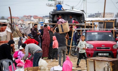 라파흐 지상전 예고 1주일…팔레스타인 36만명 피란길 올랐다