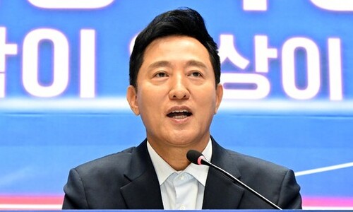 오세훈, ‘광화문 100m 태극기’ 논란에 “난 합리적…귀 더 열겠다”