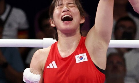 임애지, 한국 여자복싱 첫 올림픽 메달…‘한 번으로 만족 못 해’