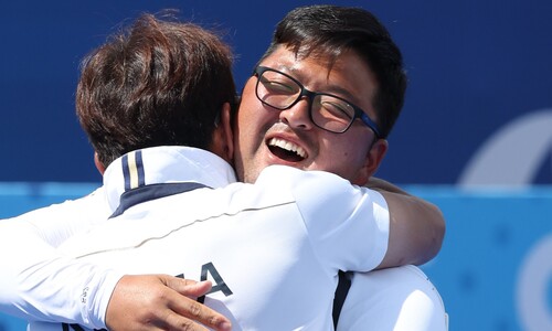 ‘3관왕’ 김우진 “메달 땄다고 젖지 말라, 해 뜨면 마른다”