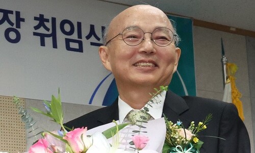 <font color="#FF4000">[단독]</font> ‘편향’ 안창호 인권위, 첫 전원위원회부터 비공개