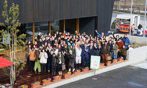 ‘인구 3천’ 시골마을이 찾은 저출생 해법…‘미래 부모’들의 일자리