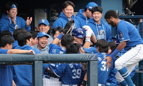 사자 군단, 광주로 간다…타이거즈와 31년 만의 끝판 무대