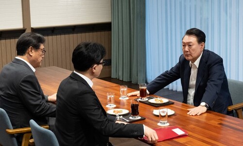 [영상] “안이한 대통령” “싸우자는 거냐”…‘빈손 회동’ 뒤 갈라진 국힘