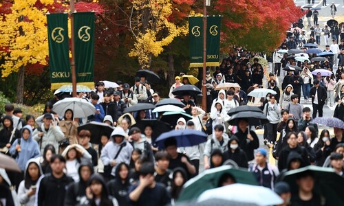 10도 훅 떨어뜨린 가을비…강원·경북엔 눈 내릴 수도