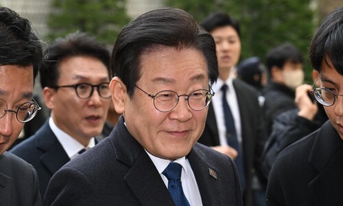 한숨 돌린 이재명, 대장동·법카·대북송금 3개 재판 더 남았다