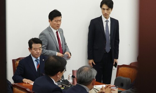 야당 예산안 감액 처리에 대통령실·여당 “민주, 예산폭주” 반발