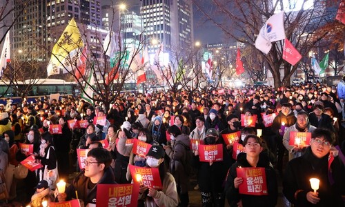 촛불시민, 내일 국회로…도움 필요하면 ‘노란 조끼’ 찾으세요