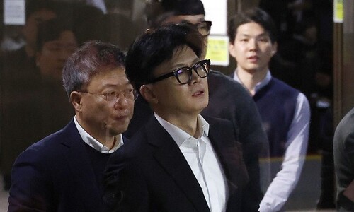 [속보] 윤 사과 담화 직후, 한동훈 “대통령 조기 퇴진 불가피”