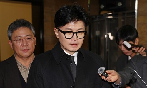 ‘윤 2선 후퇴 뒤 큰 꿈’ 꾸는 한동훈…결국 ‘탄핵 반대’로 맘 굳혀