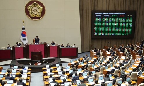 [속보] ‘내란 상설특검’ 국회 통과…국힘서도 친한계 등 23명 찬성