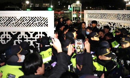 [단독] 방첩사, 계엄 날 경찰에 ‘국회의원 체포조 100명’ 파견 요청