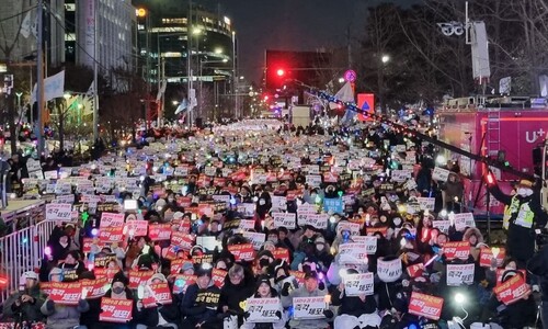 “탄핵, 그리고 다음 채우려”…국회 표결 전야 15만명 여의도로