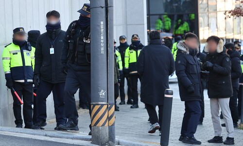 ‘관저 앞 집회 금지’ 법원이 제동…“윤석열 체포” 촉구 집회 열린다