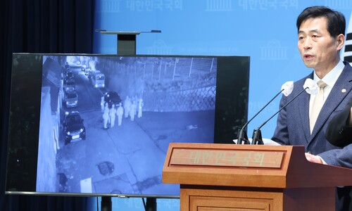 [영상] 우원식 공관에 집결한 무장군인들, 2차 계엄 의도했나…영상 공개