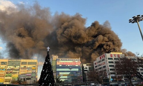 [속보] 분당 상가건물 화재 30분 만에 초진…40여명 구조