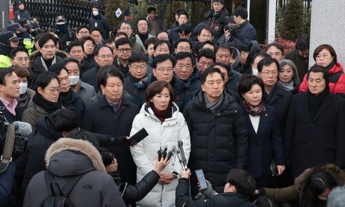 ‘극우 준동’ 합세한 국힘…체포영장 막고, 헌재·경찰 전방위 압박