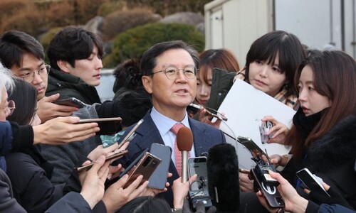 윤석열 쪽, “체포 부적절” 주장 반복하며 공수처에 선임계 제출