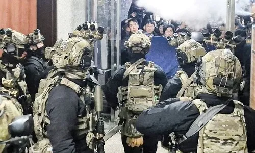 “정보·방첩·특전·수방사, 친위 쿠데타 세력에 속수무책…개편해야”