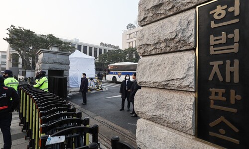 헌재, 윤석열 출석 앞두고 “동선 비공개”…윤 쪽 증인 24명 무더기 신청