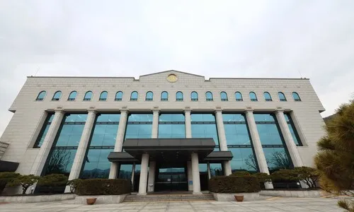 “선거 자료 열람하겠다” 선관위 진입 시도했던 60대 구속