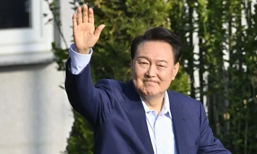 ‘윤어게인 신당’ 창당 취소…변호인단 “국힘 압박 빗발쳐”