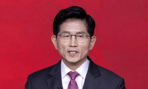 김문수 “65살 이상은 9시부터 17시까지 버스 무료” 공약