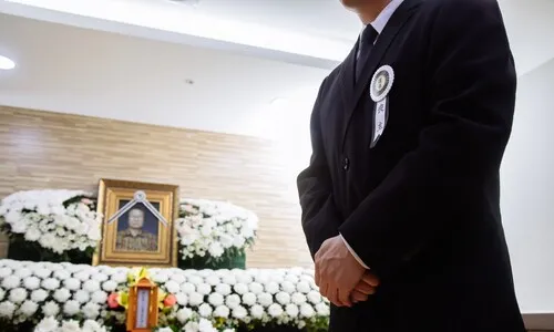 장례 노동자들이 던진 질문, ‘어떻게 떠날 것인가?’