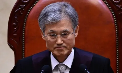 <font color="#FF4000">[속보] </font>김민석 “조희대 3차 내란 국조·특검 필요…탄핵, 지도부 입장 아직”