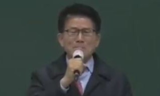 김문수, 전광훈 구속에 눈물콧물 “우리 목사님”…1분20초 영상