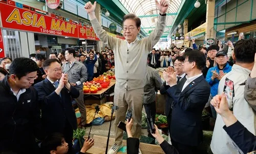 이재명 “군 복무 경력, 공공기관 호봉에 의무 반영”