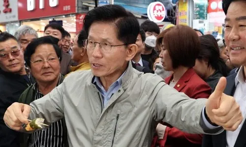안철수, 단일화 갈등에 “가위바위보로 후보 정하는 편이 나았을 것”