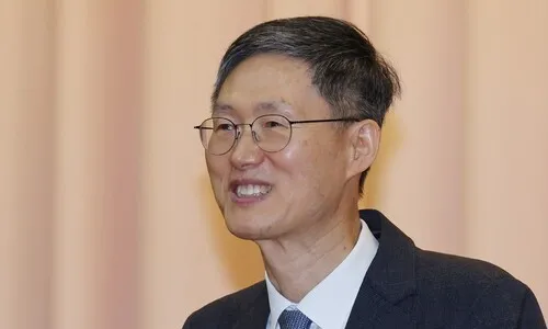 ‘독서가’ 문형배, 퇴임 뒤 밑줄친 문장 “직접 겪어봐야 알 수 있는 것들”
