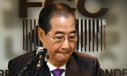 NYT 기자, 한덕수에 묵직한 질문…“그러게 왜 경선 참여 안 했나”
