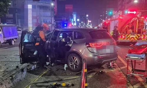 음주차량에 휴가 군인 아들 마중가던 어머니 참변