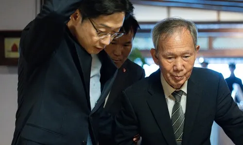 이재명 만난 ‘어른 김장하’…“청년이 투표해야 한국에 미래 있다”