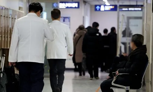 복지부 “전공의 5월 복귀 방안 검토 중”