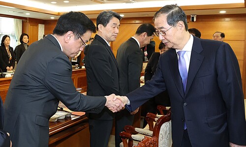 ‘행정부의 왕’ 기재부를 쪼개라