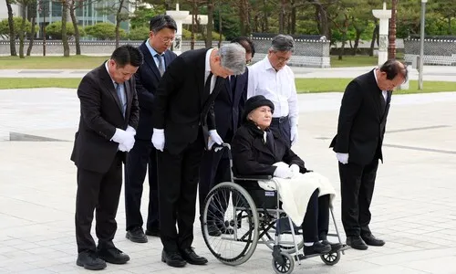 5·18단체 “노태우 일가, 도둑 참배는 미화 위한 행보”